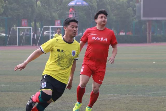 步行者签下前普渡大学后卫史密斯，赋予其双向合同